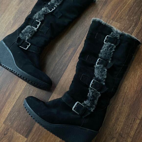 Fur wedge boots - Picture 2 of 4